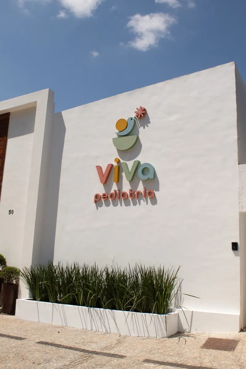 Fachada da Viva Pediatria na Alameda Dr. Sebastião Fleuri, Setor Marista, Goiânia